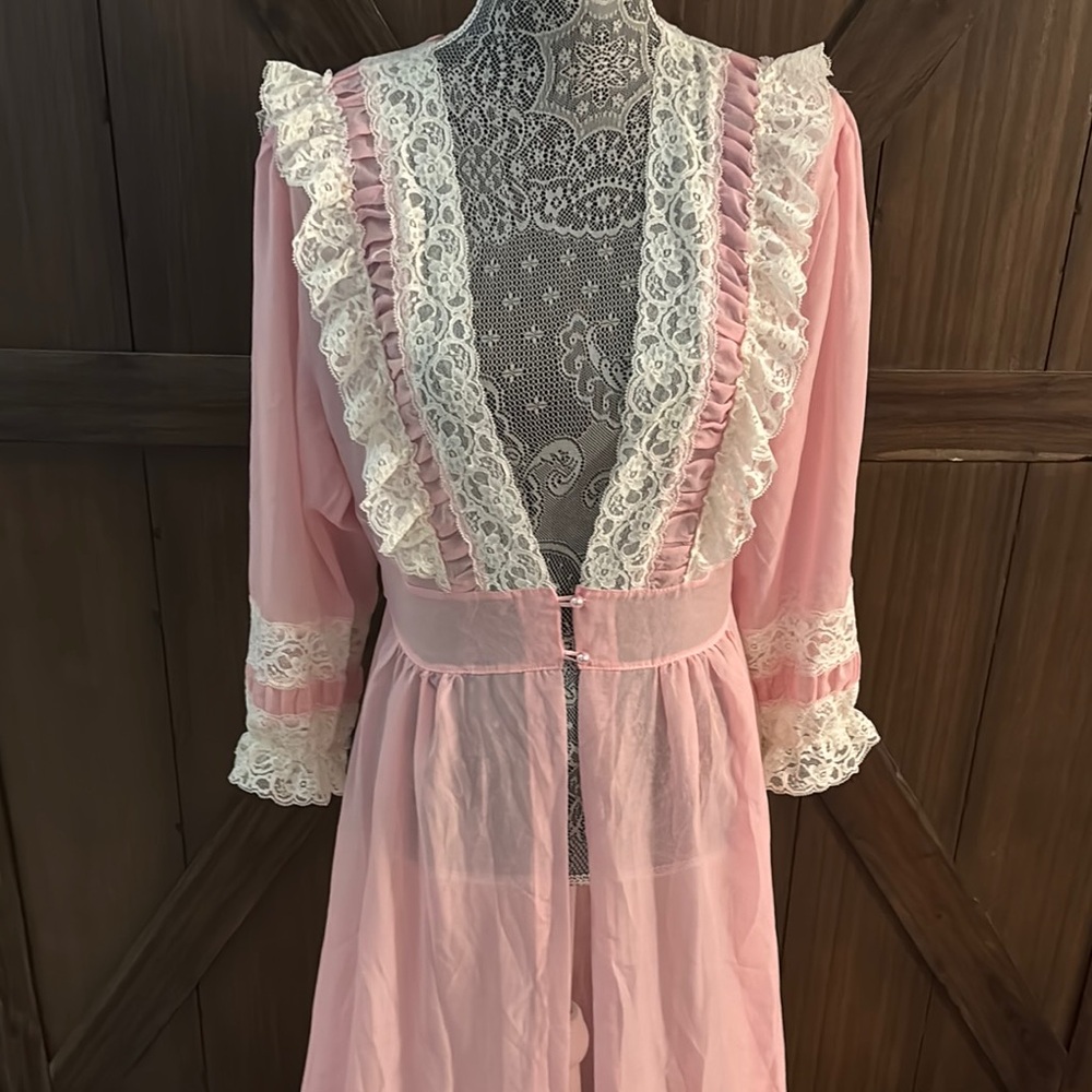 Dolls Kill Sugar thrillz robe
